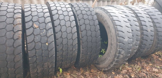 315/8022.5 Kamion gumi