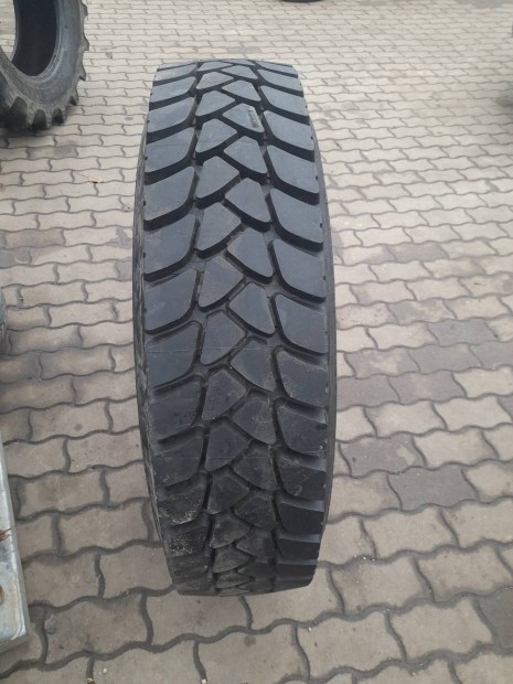 315/80r22.5 futzott j gumik