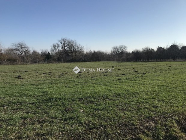 3175 nm-es telek elad� Polg�rdi