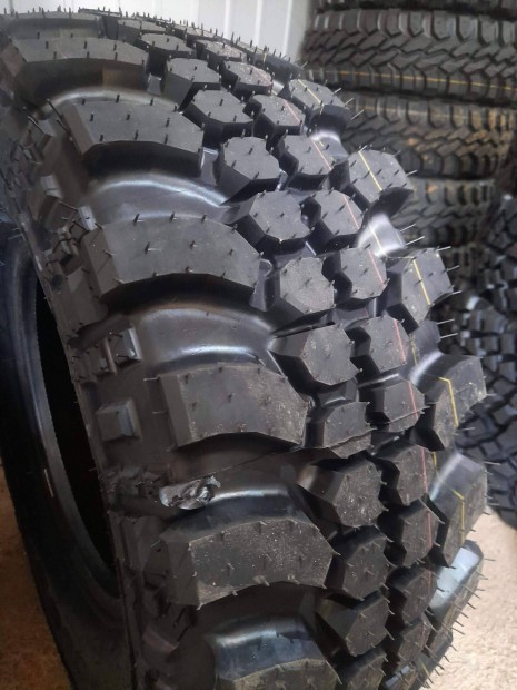 31X10,5R15 Simex mintás terepgum