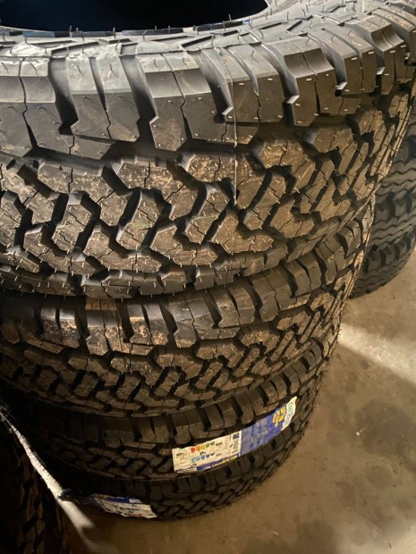 31x10.5R15 Comforser CF-1100 terepjáró gumi Nyíregyháza, Alkony u