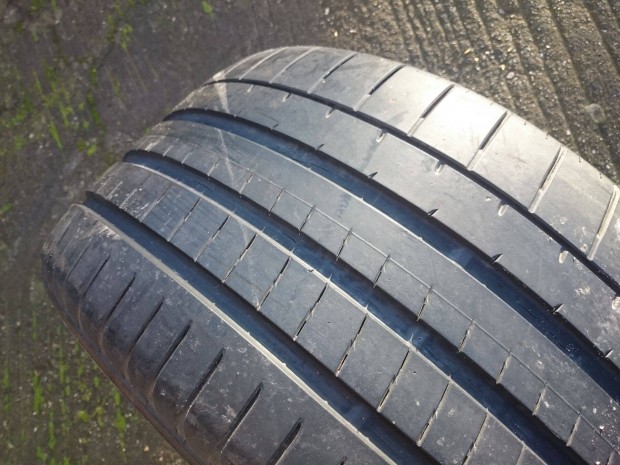 325/35 R22 325/35R22 325 35 22 Yokohama Advan Sport V107 M01 1db !!!