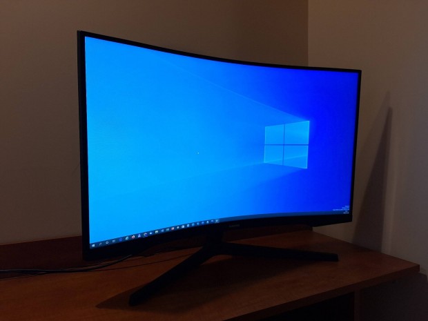 32" Samsung Odyssey G5 velt Monitor