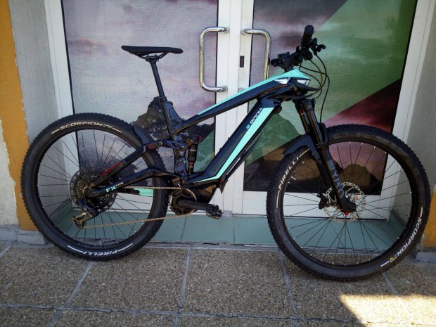 32%::Akció::Bianchi e-Omnia FX Type - Gx Eagle 1x12 ( L)