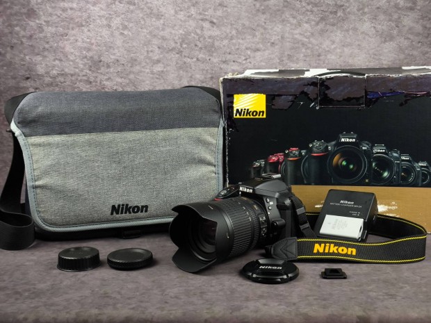 331 EXPO! - Makultlan llapot Nikon D5300 + AF-S 18-105mm VR objekt