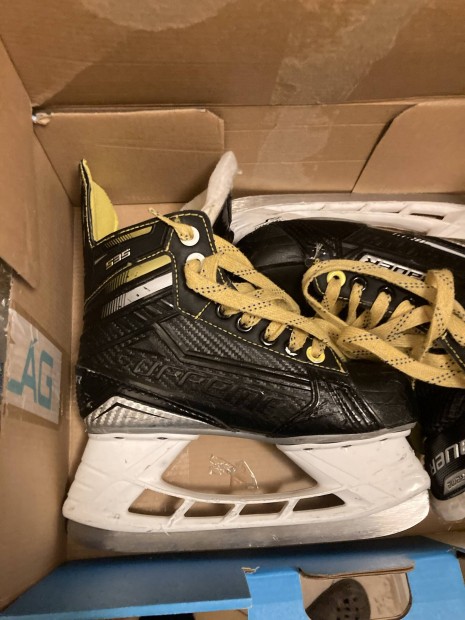 33.5 Bauer Supreme S35 jgkorong hoki korcsolya kori