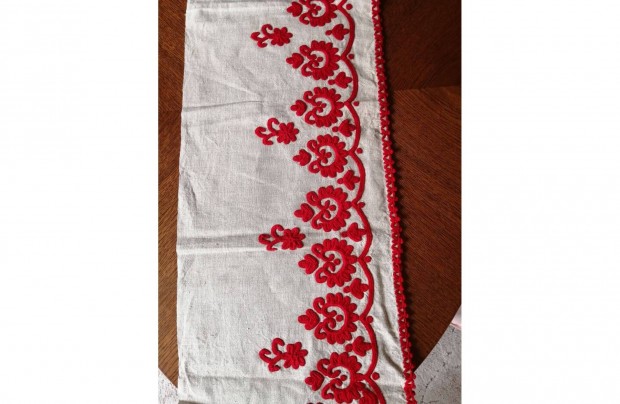 33x150 cm himzett asztali futó olcsón!!!!