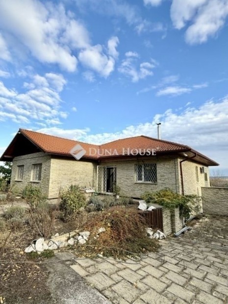 340 nm-es h�z elad� Csom�d