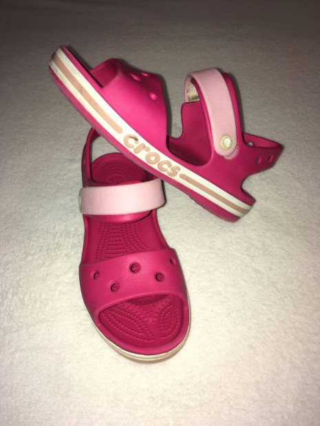 34/35-ös J3-as, bth 22 cm, Crocs kislány szandál rózsaszín Eladó