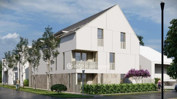 34 nm-es lak�s elad� Hajd�szoboszl�