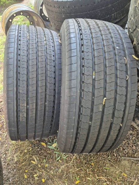 355/50R22.5 Kormnyzott!