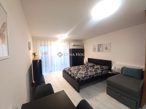 35 nm-es lak�s elad� Debrecen