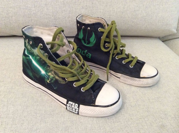 35-s Fi cip Star Wars magasszr tornacip Converse szer cip