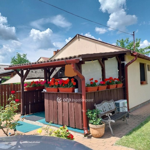 36 nm-es h�z elad� Hajd�n�n�s