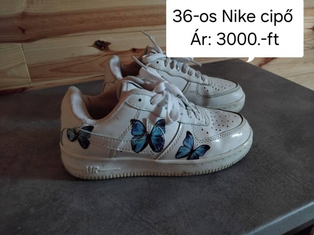 36-os Nike cip megkmlt llapotban elad!