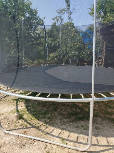 370 cm trambulin elad