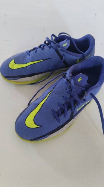 37.5 mret Nike Phantom futball cip elad