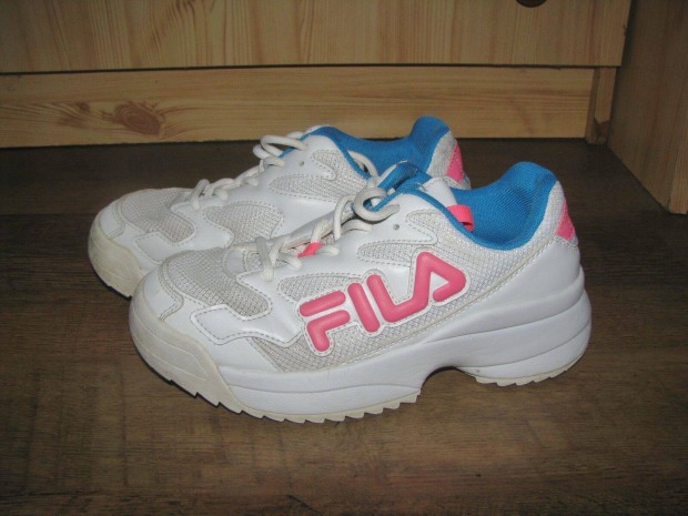 37-es Fila sportcip