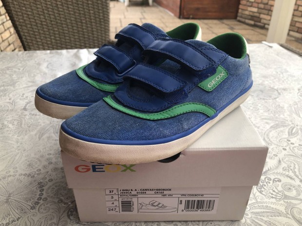 37-es Geox fi sneaker