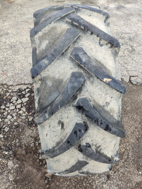 380/70 R24 használt Continental traktor gumi 380/70/24 380 70 R24