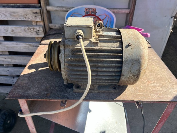 380 as villany motor