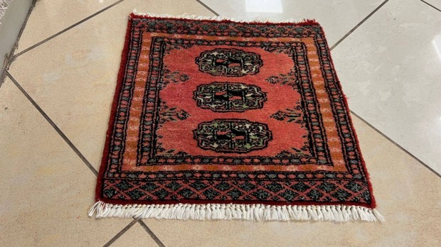 3922 Pakisztáni Bokhara kézi gyapjú perzsa Szőnyeg 40X43CM