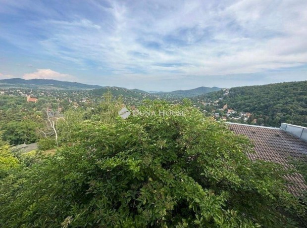 392 nm-es h�z elad� Budapest 2. ker. #5186302