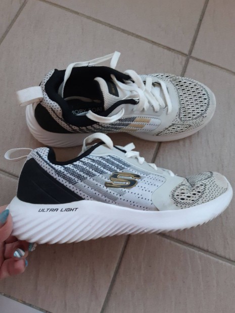 39-es Skechers ni sport cip,jszer