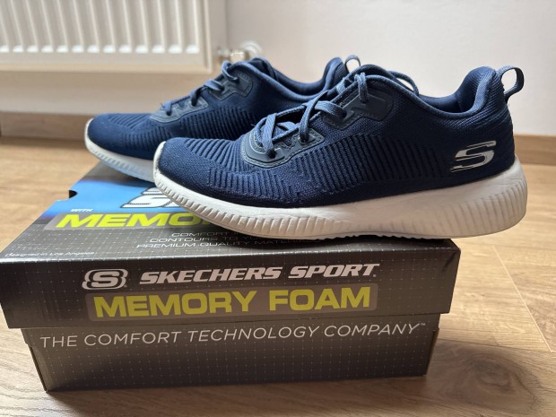 39-es Skechers sportcip elad