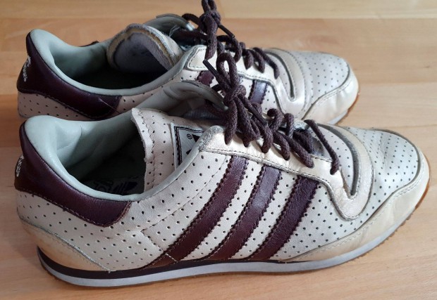 39es Adidas sportcip