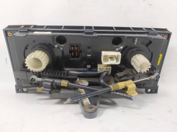 3D nyomtatott Daewoo Lanos f�t�spanel bowden mozgat� mechanika