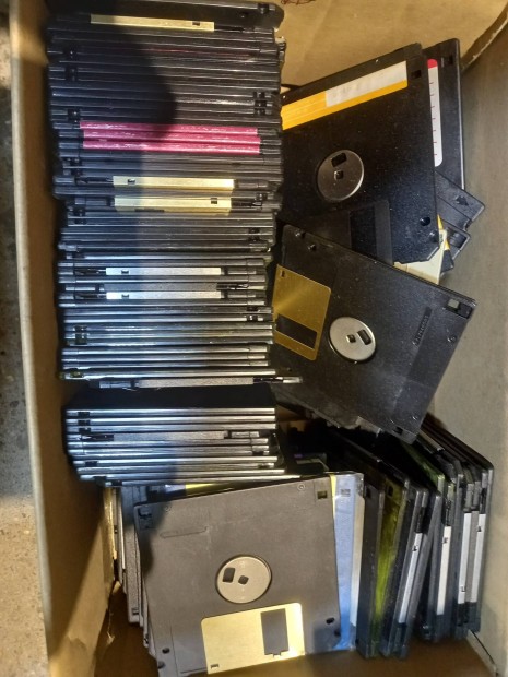 3.5 floppy lemezek hasznltan eladak 