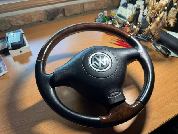 3 ágú fa kormány VW Golf IV, VW Passat B5, 5.5