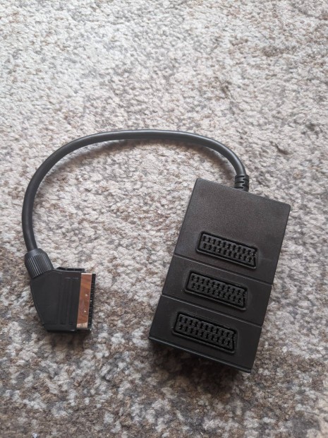 3-as Scart elosztó 25cm