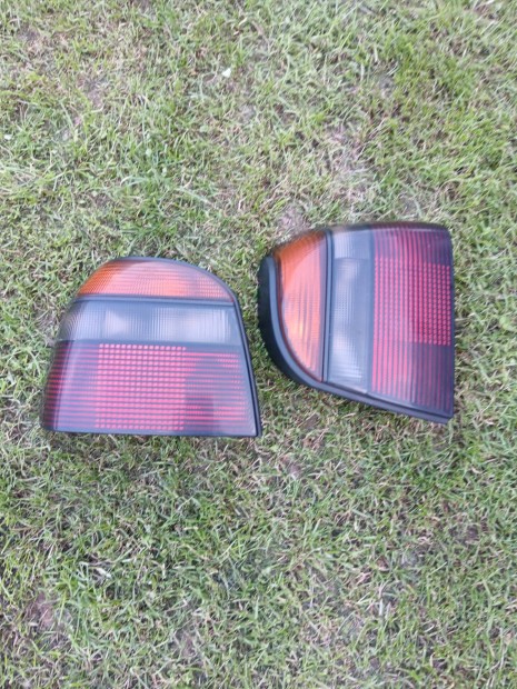 3-as golf hátsó sötétített lámpa szett