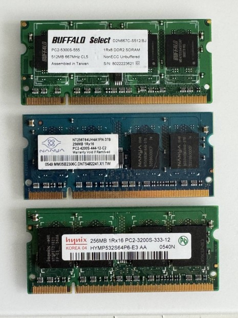 3 darab 256MB DDR2 laptop RAM, teszteletlen