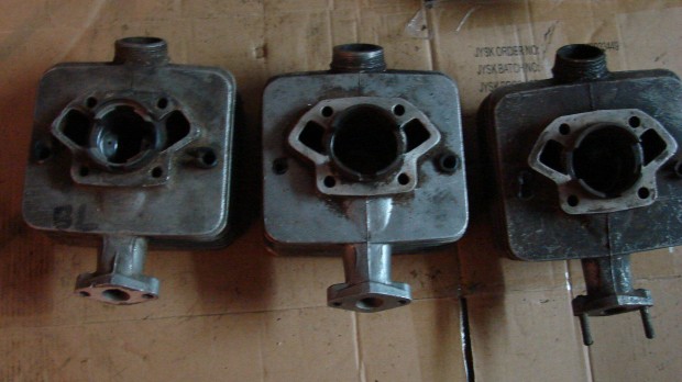 3 darab simson s-50 henger elad�