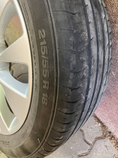 3 db Continental 215/55 R 18 nyri gumi, 4-5-6 mm profil