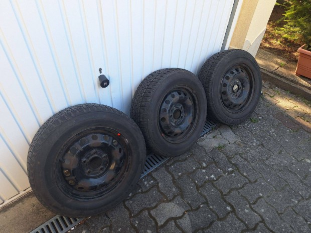 3 db Hyundai iX20 lemezfelni egyben vagy külön R15 ET 48