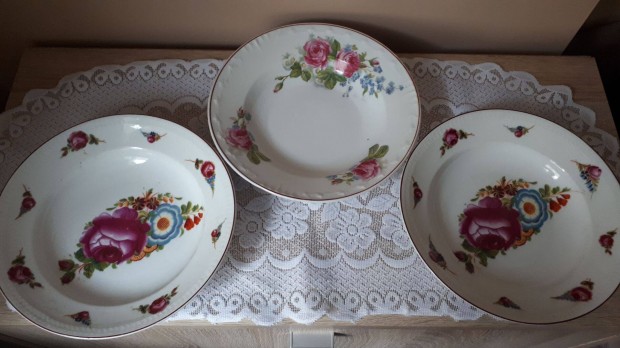 3 db falra akaszthat porceln tnyr