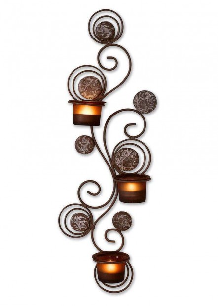 3 db-os team�csessel m�k�d�, �j, fali gyertyatart� elad�