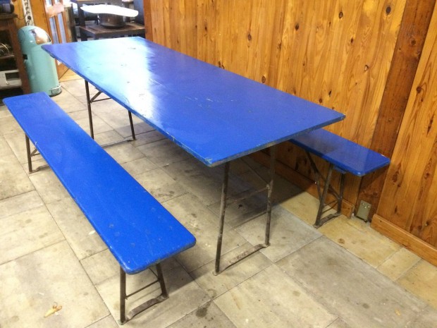 3 részes Erős 8 személyes Sörpad Garnitúra 200 Cm