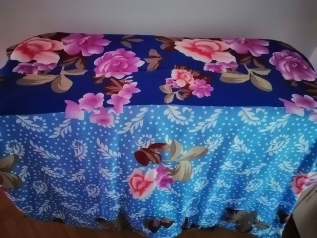 3 részes ágynemű garnitúra (Paplan - nagypárna - kispárna)