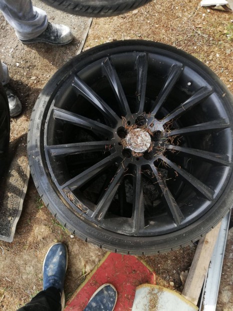 3 szett alufelni gumizva