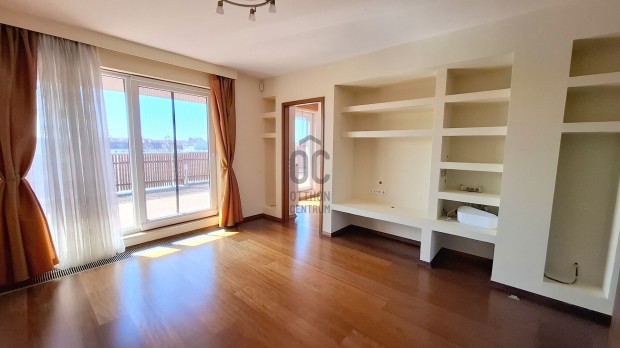 3 szobás, 2 teraszos, panorámás lakás a Paskál lakóparkban