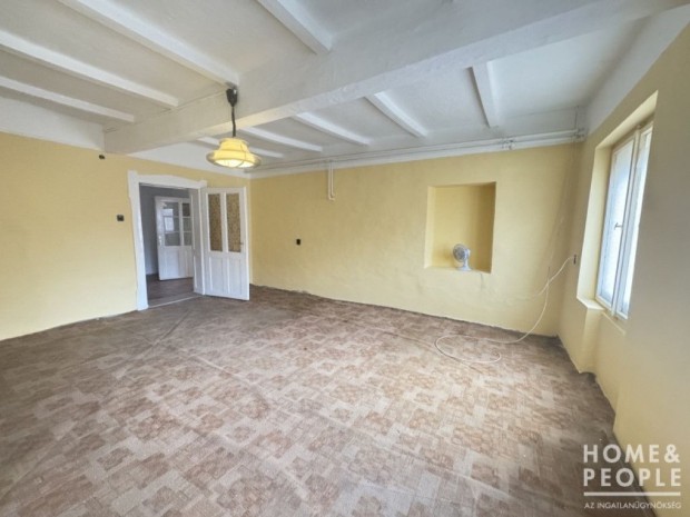 3 szob�s csal�di h�z elad� H�dmez�v�s�rhelyen!