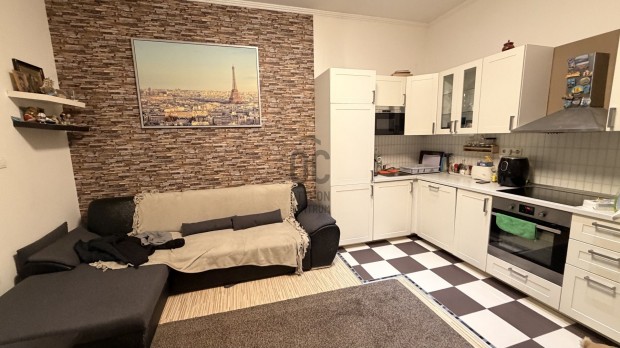 3 szob�s lak�s Zugl�ban!