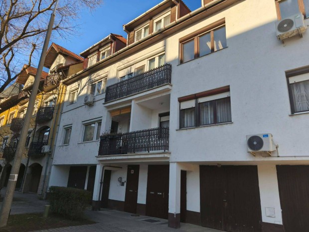 3 szob�s t�rsash�z elad�