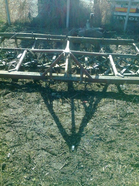 3 t�bl�s b�kebeli neh�zfogas