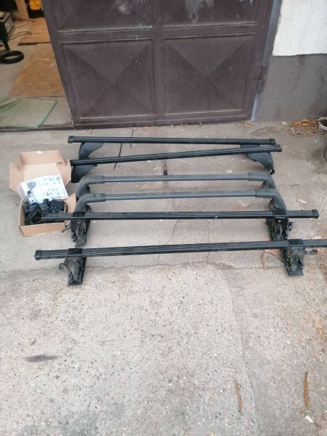 3 x Tet�csomagtart� egyben elad� az egyik Thule